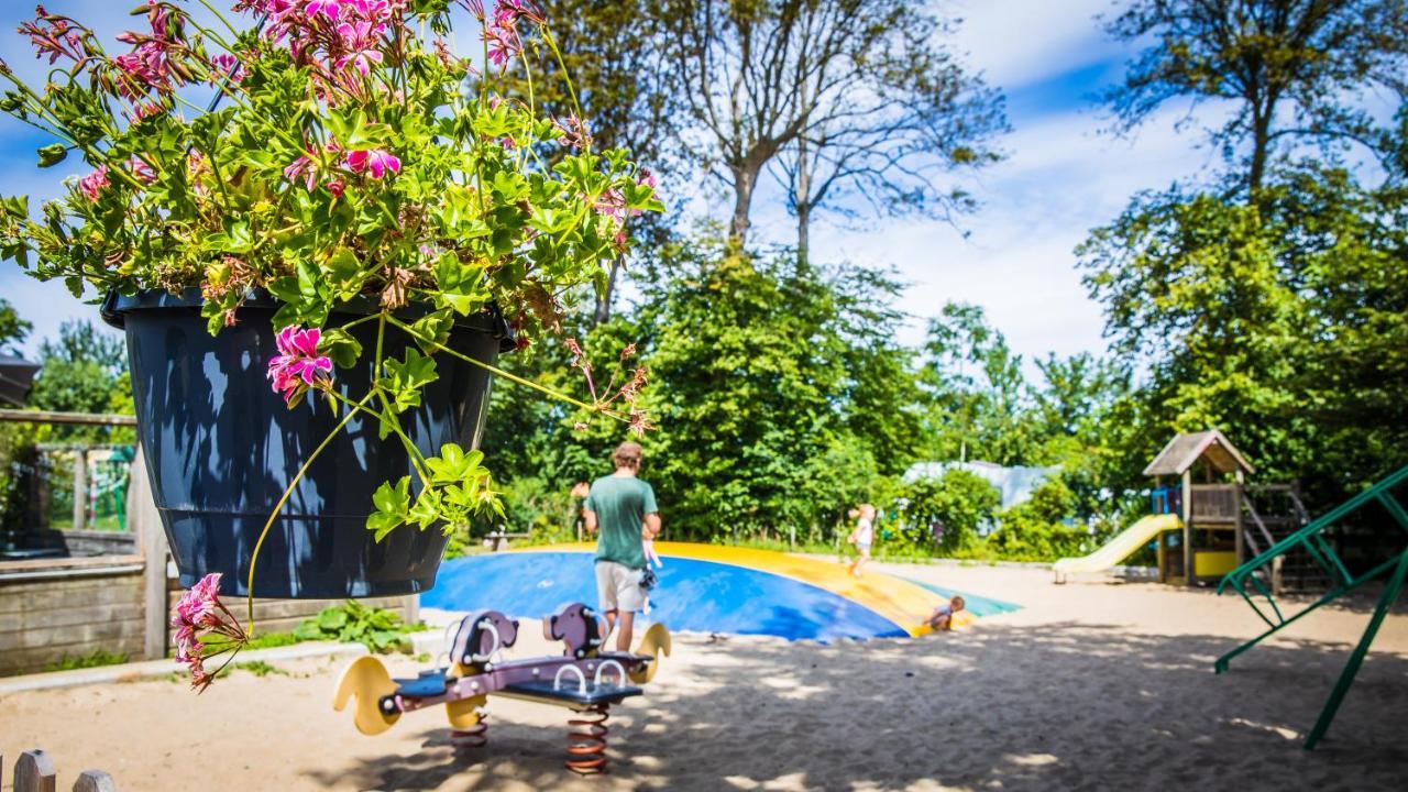Welcome In - Oranjezon - Vakantiehuis 6 Personen Vrouwenpolder Ngoại thất bức ảnh